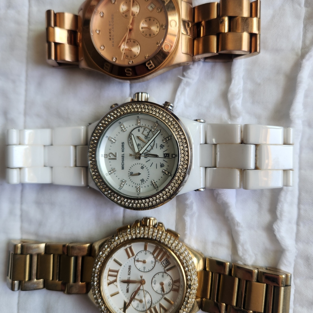 Michael Kors White and Gold Watches Set
